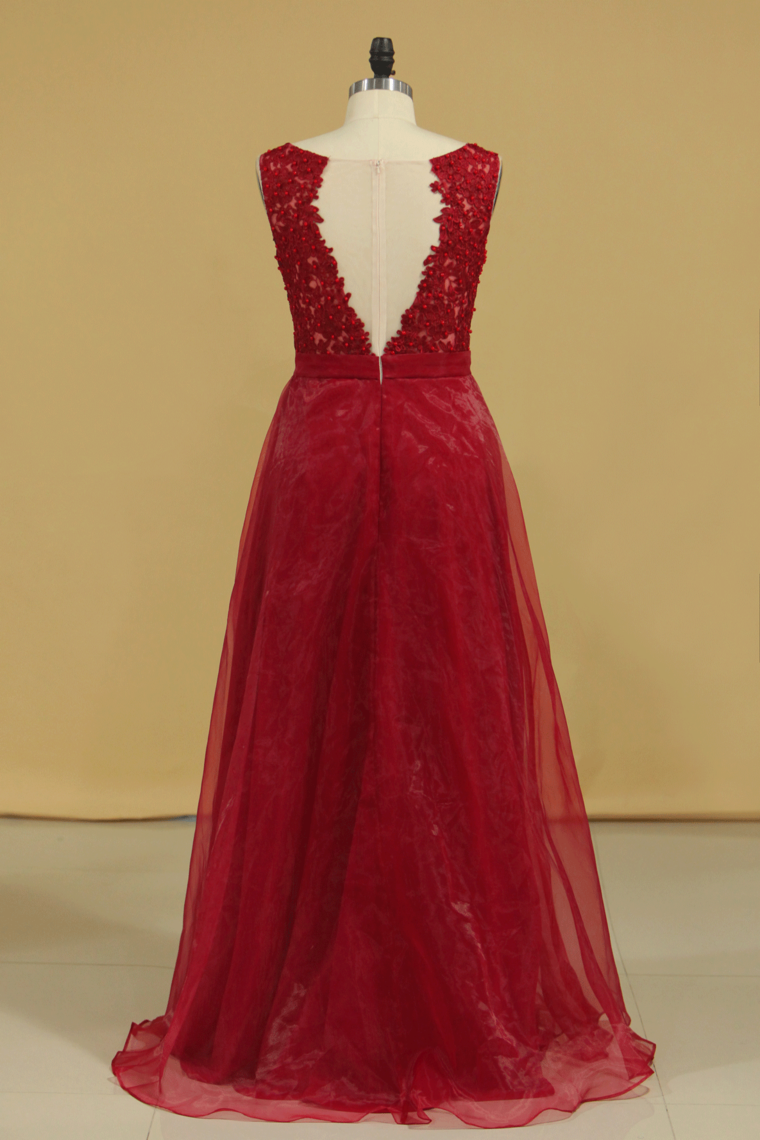 2024 Burgundy/Maroon Prom Dresses Scoop A Line With Sash And Applique