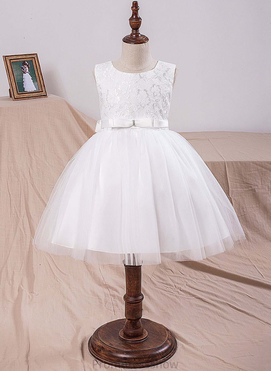 Flower Flower Girl Dresses Knee-length Tulle/Lace - Sleeveless Neck Jenna With Dress Scoop Girl Bow(s) Ball-Gown/Princess