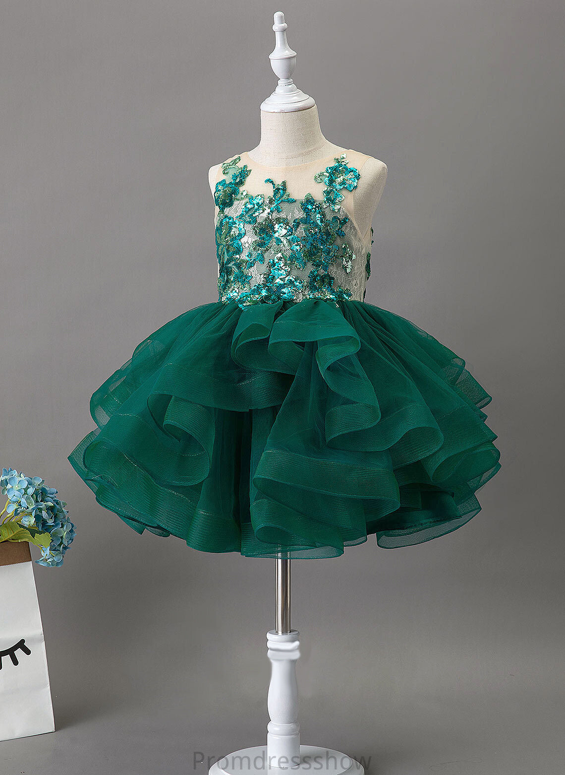 - Ball-Gown/Princess Knee-length Neck Sleeveless Scoop Amaya Tulle/Lace/Sequined Flower Girl Dresses Flower Girl Dress