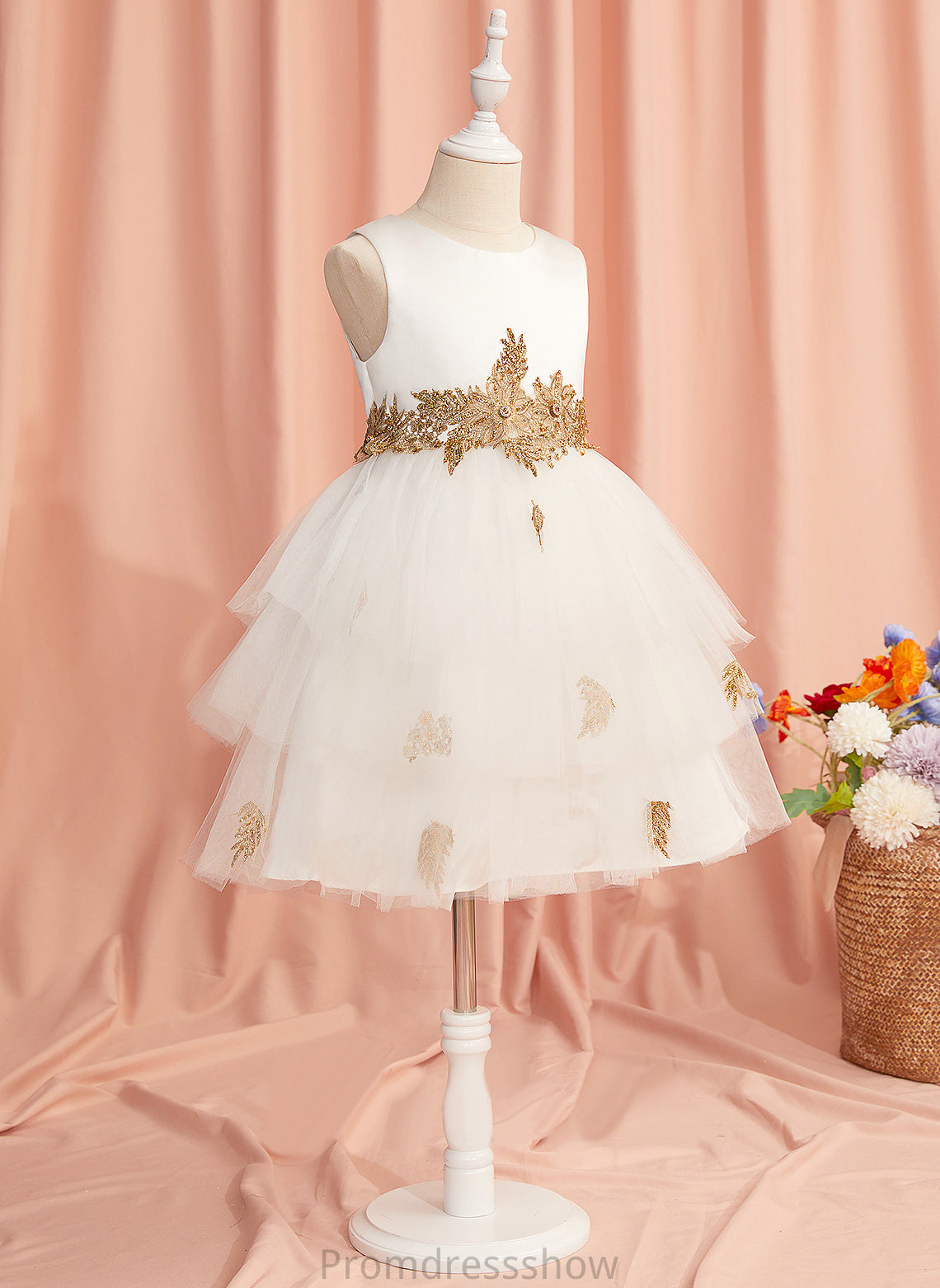 - Flower Neck Dress Knee-length Scoop Brenda Tulle Flower Girl Dresses Ball-Gown/Princess With Girl Lace/Beading Sleeveless