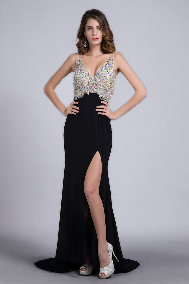 2024 Full Beaded Tulle Bodice Backless Sexy Prom Dress Court Train Black