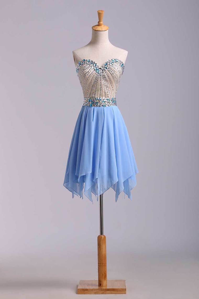 2023 Stunning Homecoming Dresses Sweetheart A Line Short/Mini With Beads New Arrival